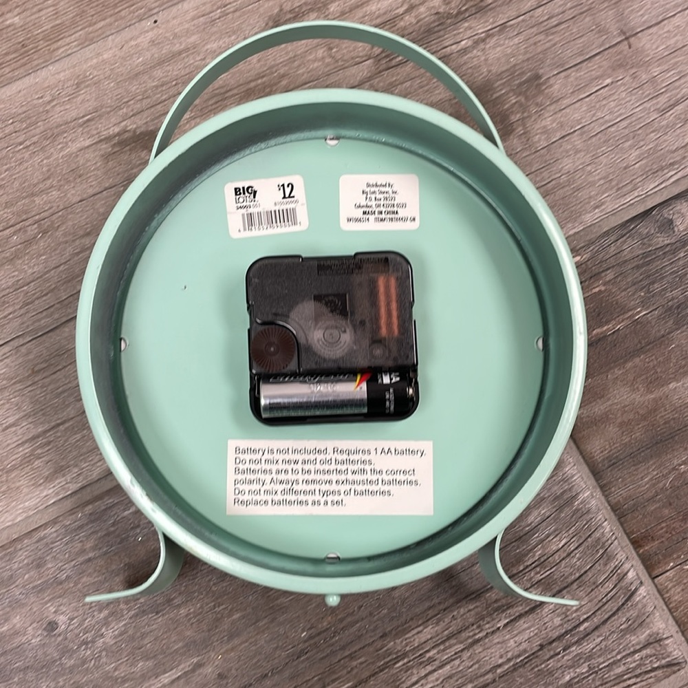 Turquoise Clock - Picture 3 of 3